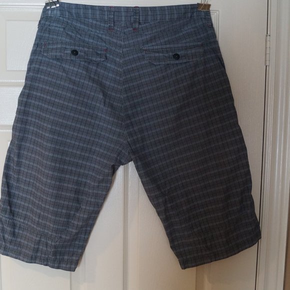 PRIVATE MEMBER plaid cargo short - Picture 8 of 8